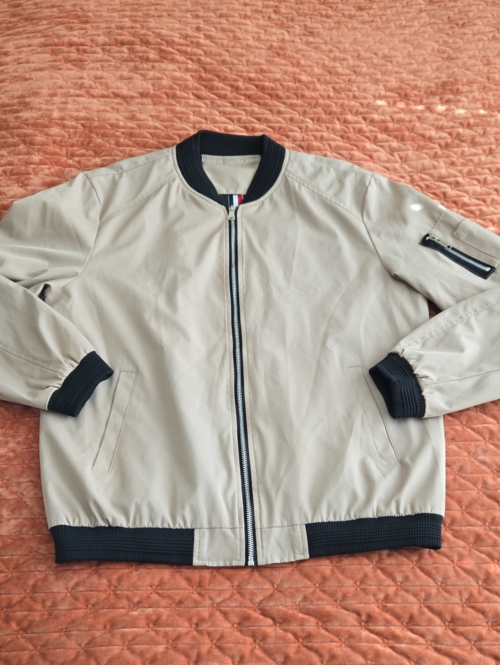 Women's Beige Lightweight Bomber Jacket Ribbed Trim XL Poly. Unisex Style Xlnt.
